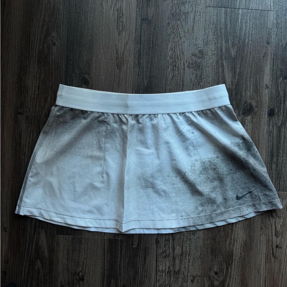 NIKE Dri-fit slam print Skirt NWOT sz medium